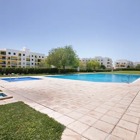 Апартаменты Vila Armacao De Pera