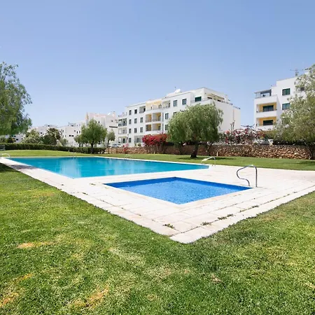 Апартаменты Vila Armacao De Pera *